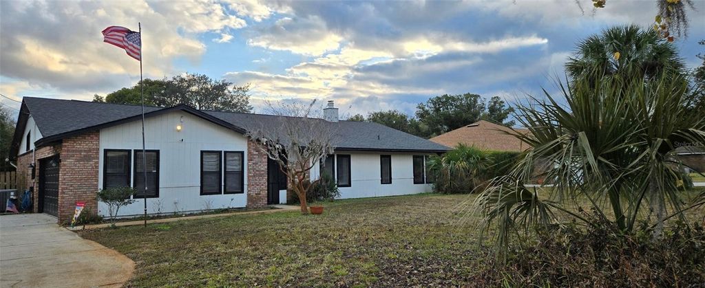 183 W HIGHBANKS ROAD, Debary, FL 32713