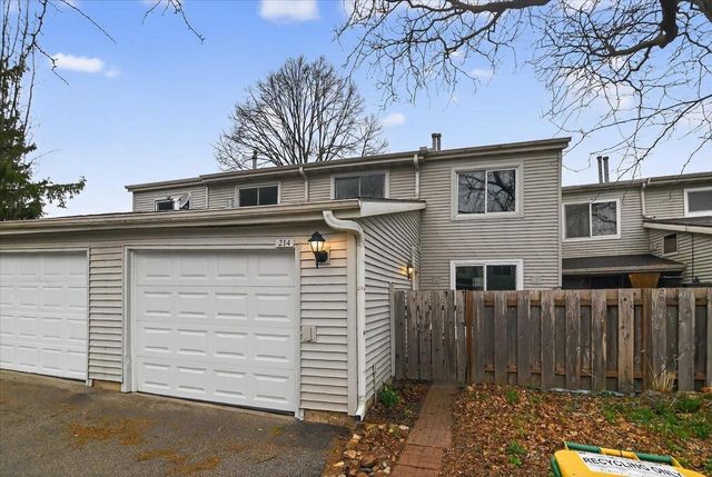 214 Grand Canyon Drive, Madison, WI 53705