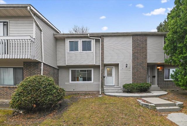 214 Grand Canyon Drive, Madison, WI 53705