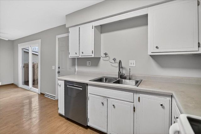 214 Grand Canyon Drive, Madison, WI 53705