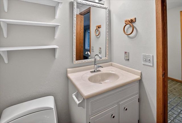 214 Grand Canyon Drive, Madison, WI 53705