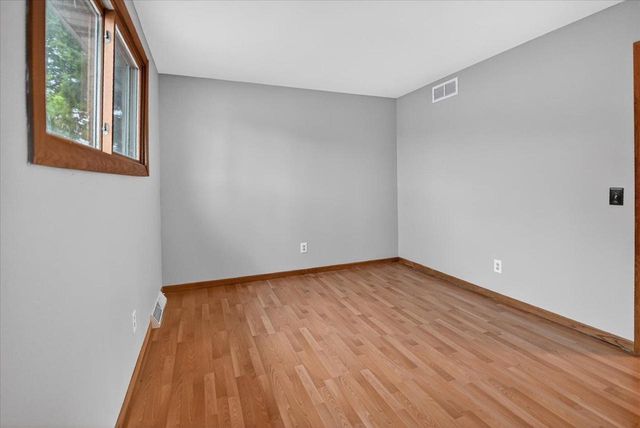 214 Grand Canyon Drive, Madison, WI 53705