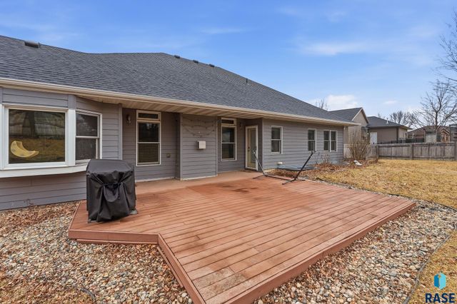 7505 W 15th St Street, Sioux Falls, SD 57106