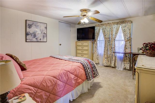 156 Montego Bay NW Road, Milledgeville, GA 31061