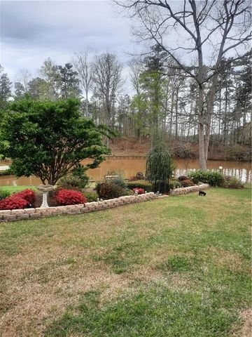 156 Montego Bay NW Road, Milledgeville, GA 31061