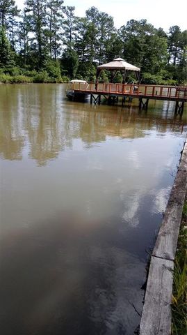 156 Montego Bay NW Road, Milledgeville, GA 31061