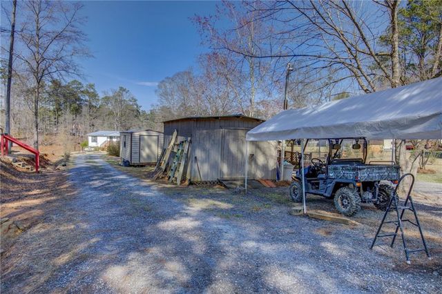 156 Montego Bay NW Road, Milledgeville, GA 31061