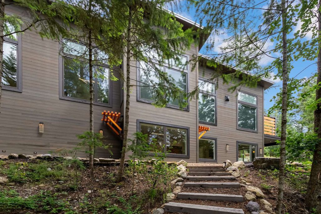 116 Little Mountain Road, Whitefish, MT 59937