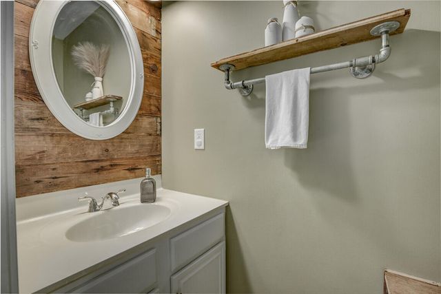2590 Eastwind Court, Burlington, KY 41005