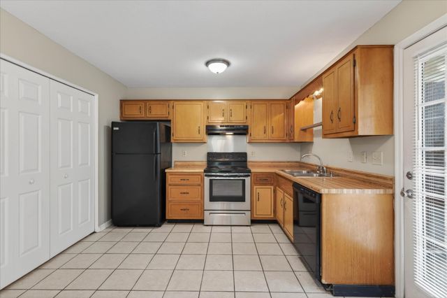 921 Kingsbury Dr Apt C, Clarksville, TN 37040
