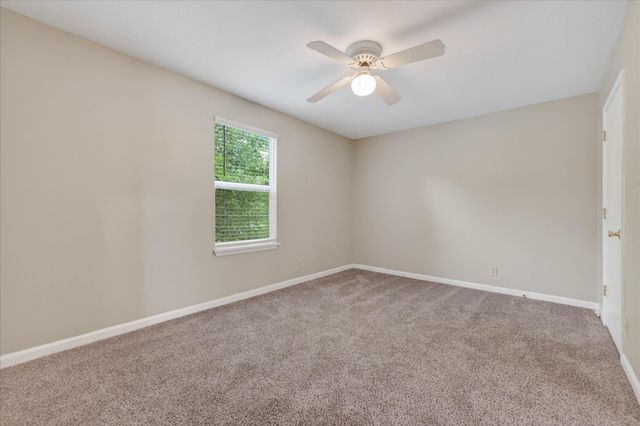 921 Kingsbury Dr Apt C, Clarksville, TN 37040
