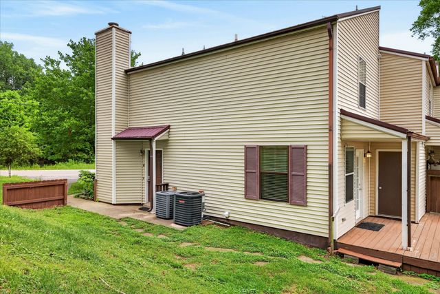 921 Kingsbury Dr Apt C, Clarksville, TN 37040