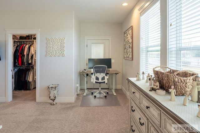 857 Oak Hill Way, Rexburg, ID 83440