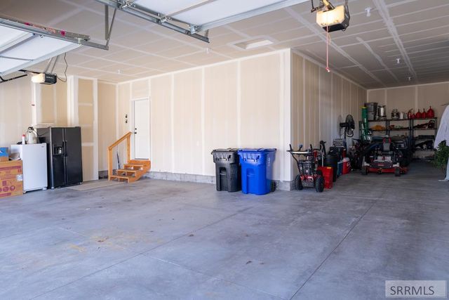 857 Oak Hill Way, Rexburg, ID 83440