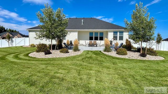 857 Oak Hill Way, Rexburg, ID 83440