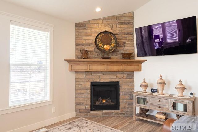 857 Oak Hill Way, Rexburg, ID 83440