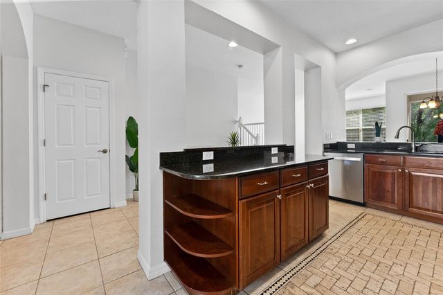 14055 WATERVILLE CIRCLE, Tampa, FL 33626