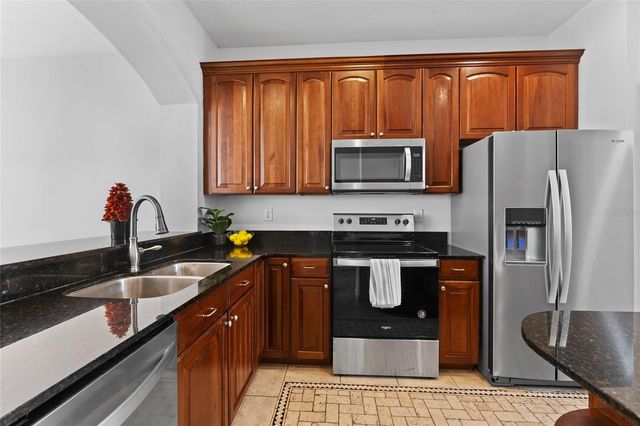 14055 WATERVILLE CIRCLE, Tampa, FL 33626