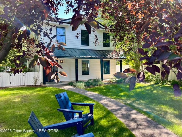 680 E HANSEN Avenue, Jackson, WY 83001