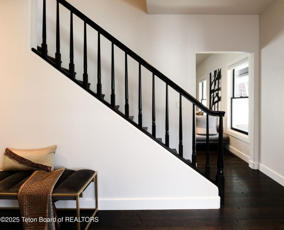 680 E HANSEN Avenue, Jackson, WY 83001 photo 15