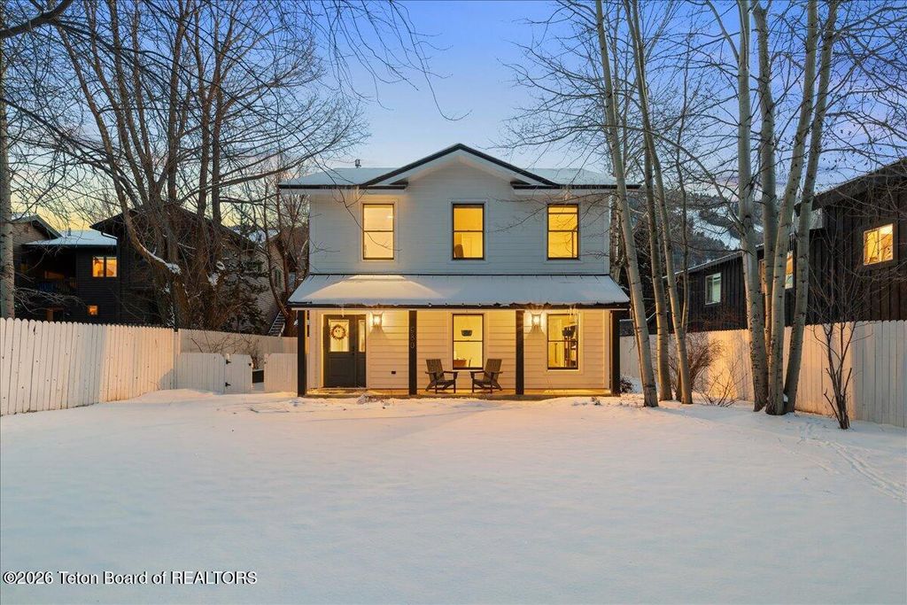 680 E HANSEN Avenue, Jackson, WY 83001 photo 3