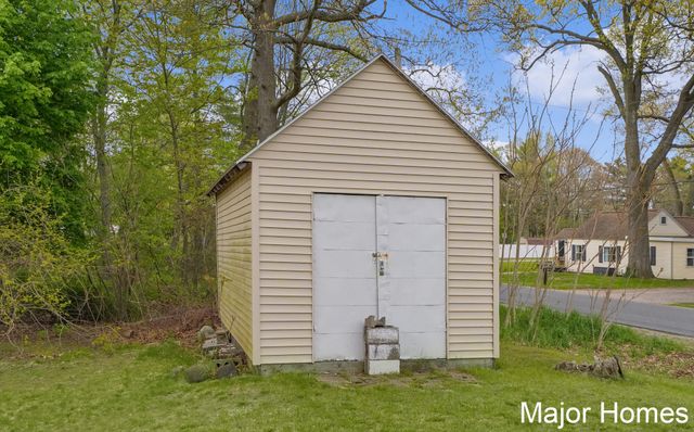 1388 East Street, Muskegon Twp, MI 49442