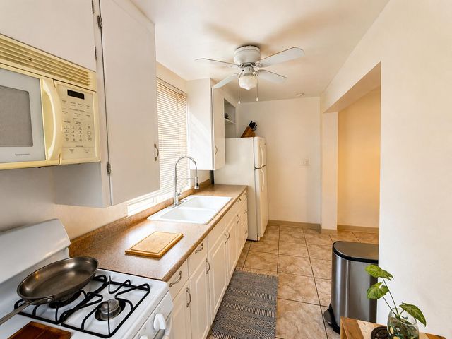 1133 Girard Boulevard NE, Albuquerque, NM 87106