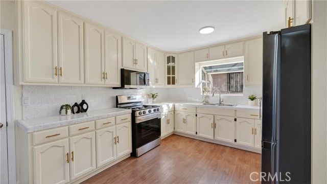 7601 Wilcox Avenue, Cudahy, CA 90201