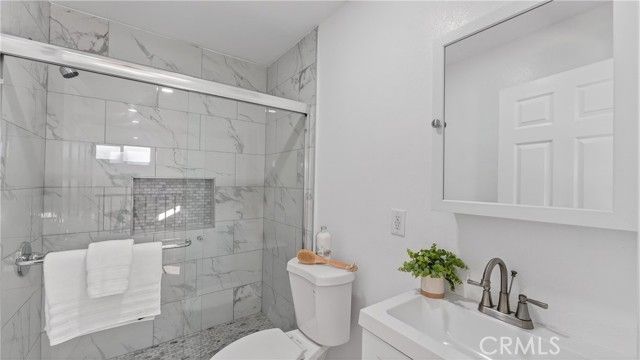 7601 Wilcox Avenue, Cudahy, CA 90201