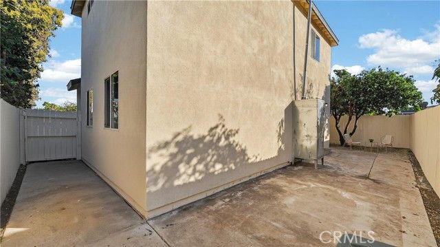 7601 Wilcox Avenue, Cudahy, CA 90201