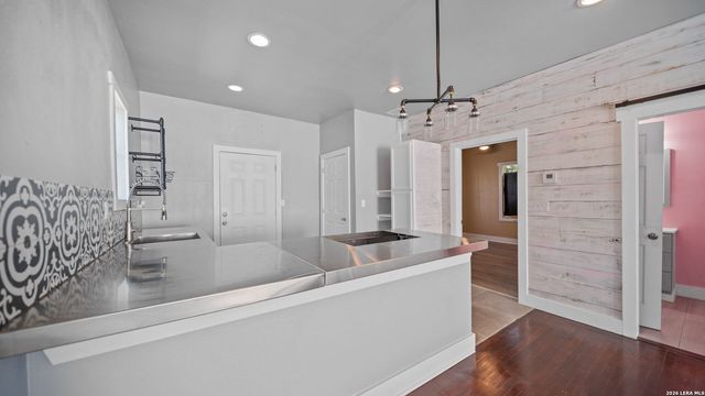 1503 Gibbs, San Antonio, TX 78202