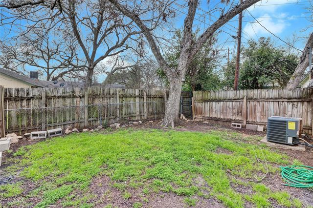3514 Southridge DR A, Austin, TX 78704