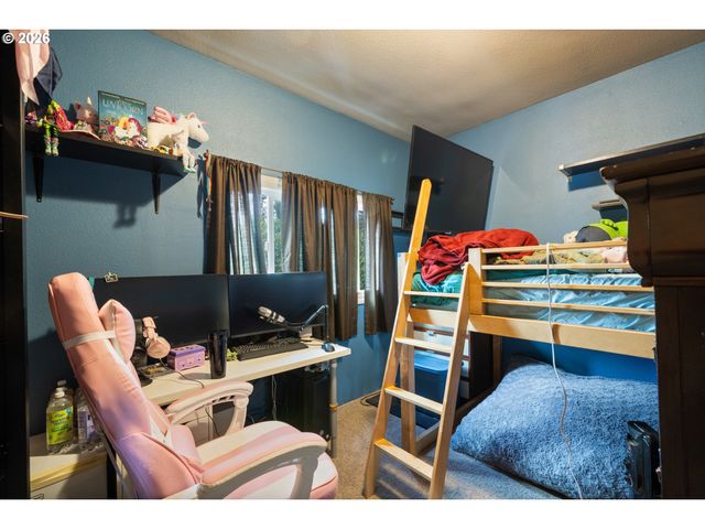 116 CEDAR Ave, Tillamook, OR 97141