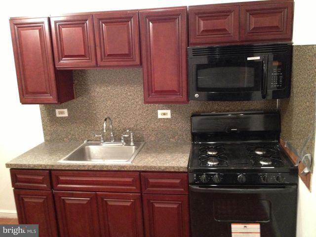 5226 WAKEFIELD ST, Philadelphia, PA 19144