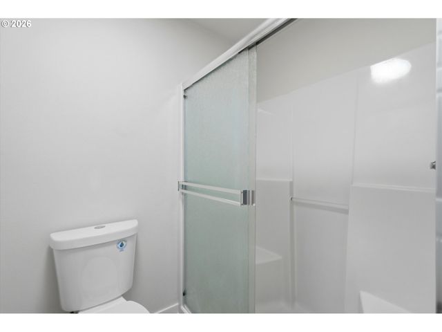 17413 Sw ROSE PETAL Ln, Beaverton, OR 97003