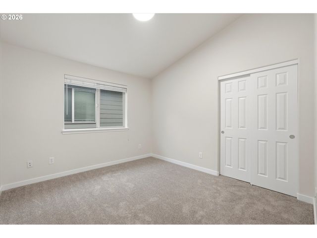 17413 Sw ROSE PETAL Ln, Beaverton, OR 97003