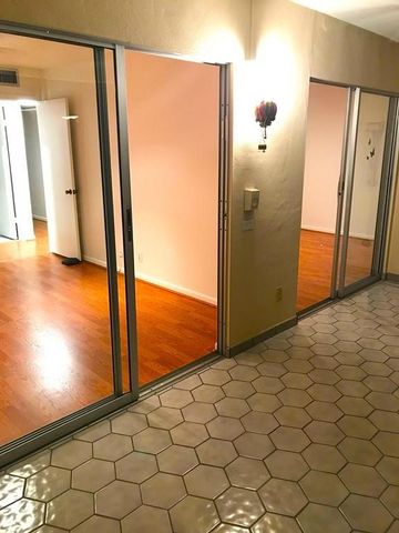 2069 Oakridge F 2069, Deerfield Beach, FL 33442