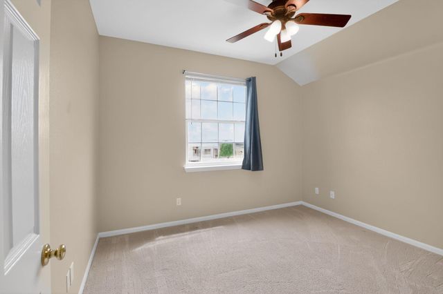 6014 Lone Star CT, Hutto, TX 78634