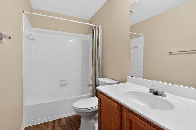 6014 Lone Star CT, Hutto, TX 78634