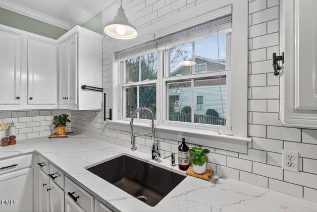 121 E Seeman Street, Durham, NC 27701