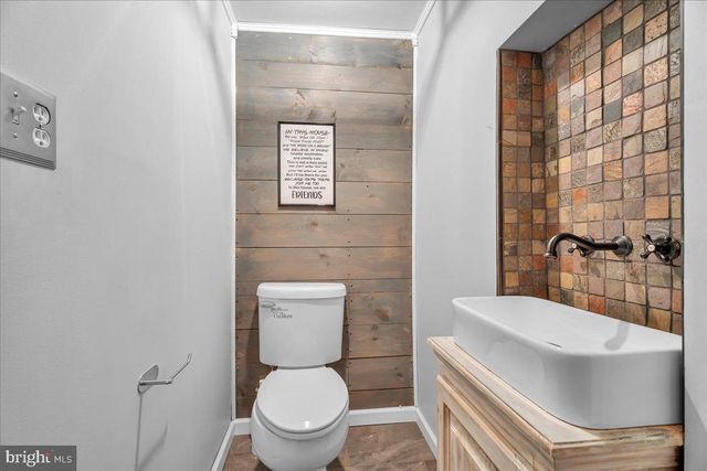 503 FAIRMOUNT AVE, Philadelphia, PA 19123