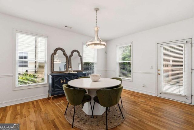 1366 Brookhaven Village Circle NE, Brookhaven, GA 30319