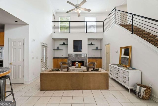 1366 Brookhaven Village Circle NE, Brookhaven, GA 30319