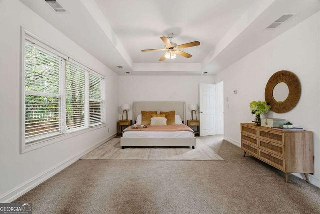 1366 Brookhaven Village Circle NE, Brookhaven, GA 30319
