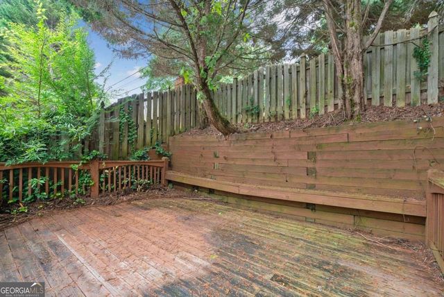 1366 Brookhaven Village Circle NE, Brookhaven, GA 30319