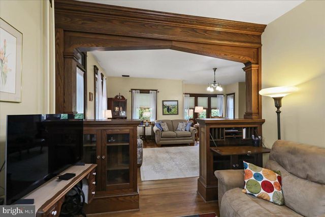 103 S HAZEL ST, Manheim, PA 17545