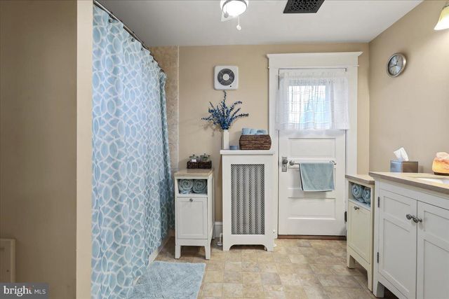 103 S HAZEL ST, Manheim, PA 17545