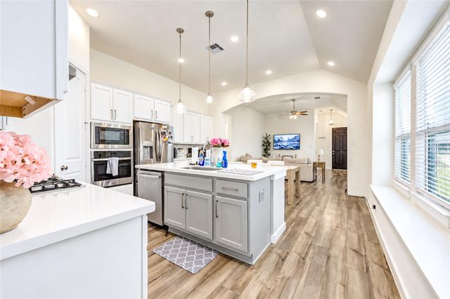 920 Pismo Creek Lane, Katy, TX 77493