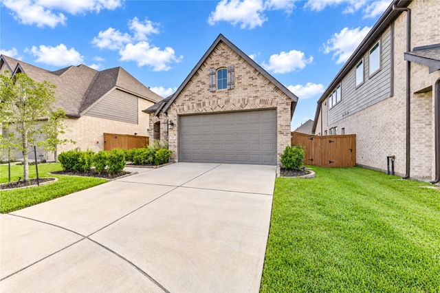 920 Pismo Creek Lane, Katy, TX 77493