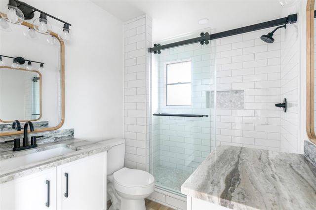 2403 Heather Street, Highlands, TX 77562